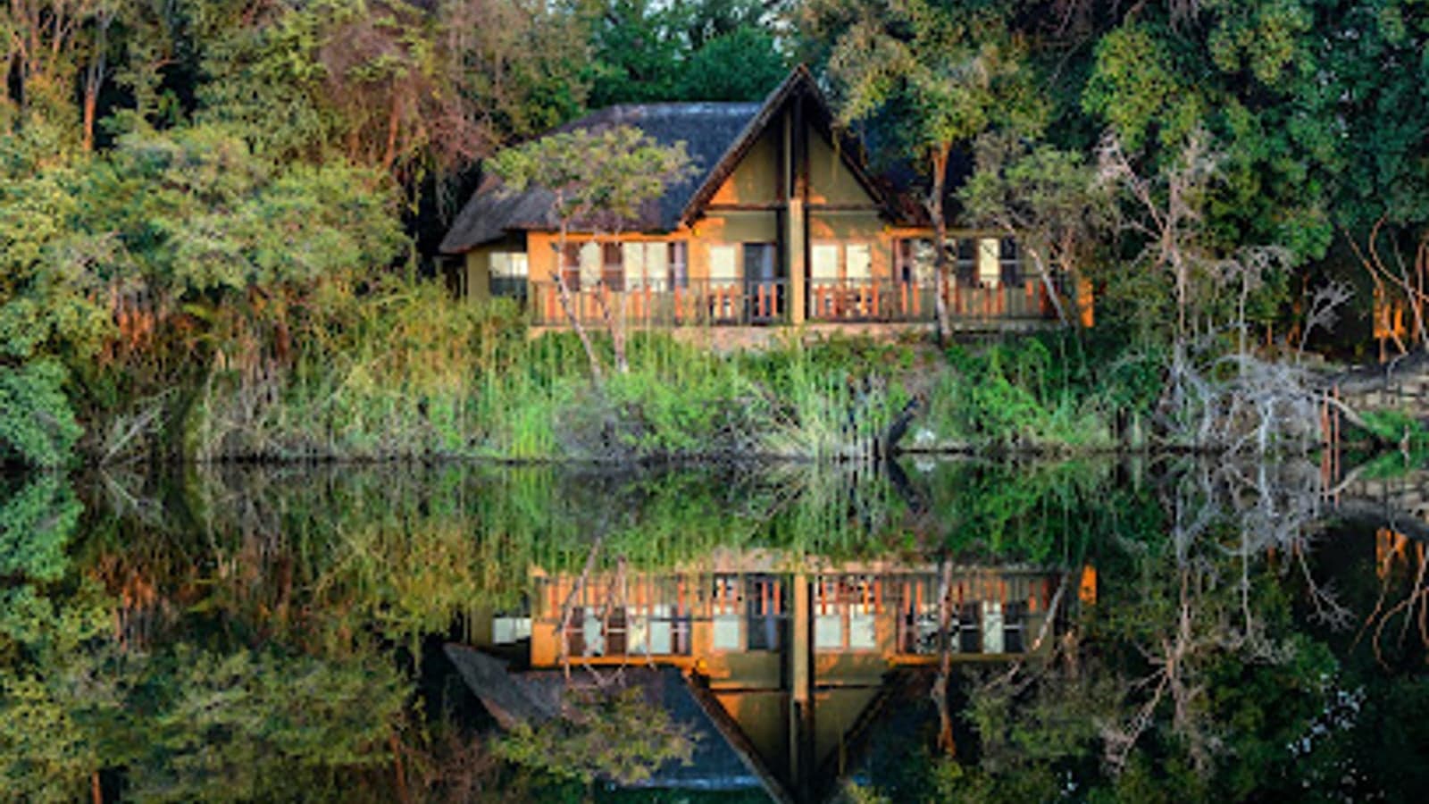 The Kwando River at dusk beside Namushasha River Lodge, Caprivi